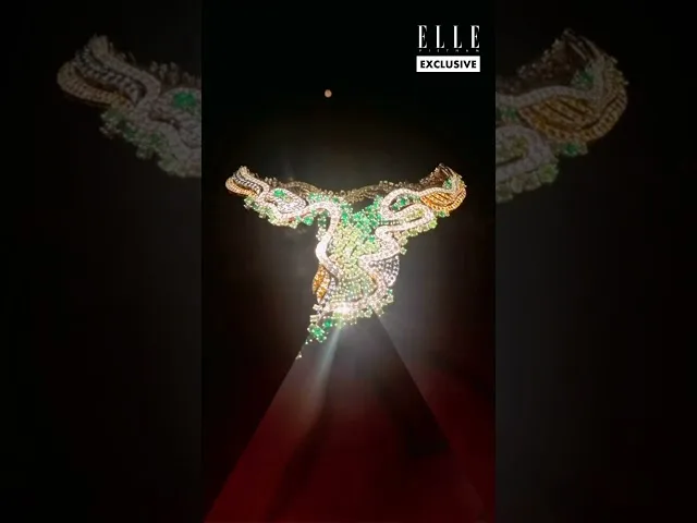 Thumbnail for ELLE x VAN CLEEF & ARPELS: CẢM HỨNG VIỄN DU QUA CUỘC ĐỐI THOẠI KIM HOÀN CAO CẤP | ELLE Vietnam