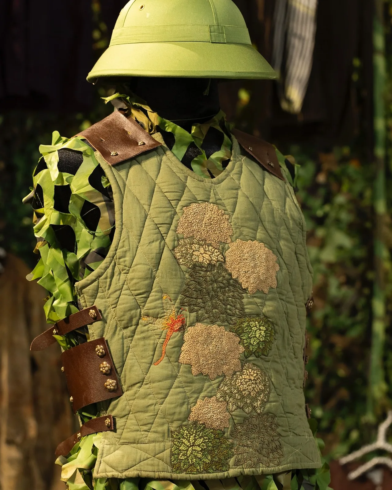 thương hiệu thêu mailamwearableart
