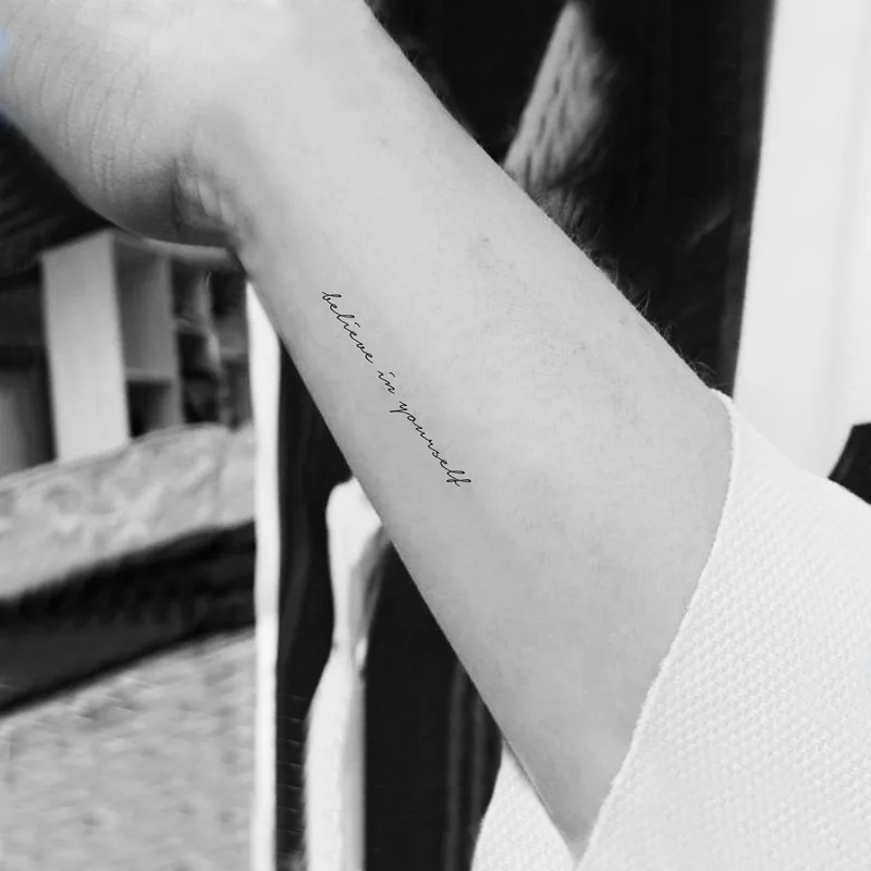 hình xăm hãy là chính mình believe in yourself hình xăm hãy là chính mình believe in yourself