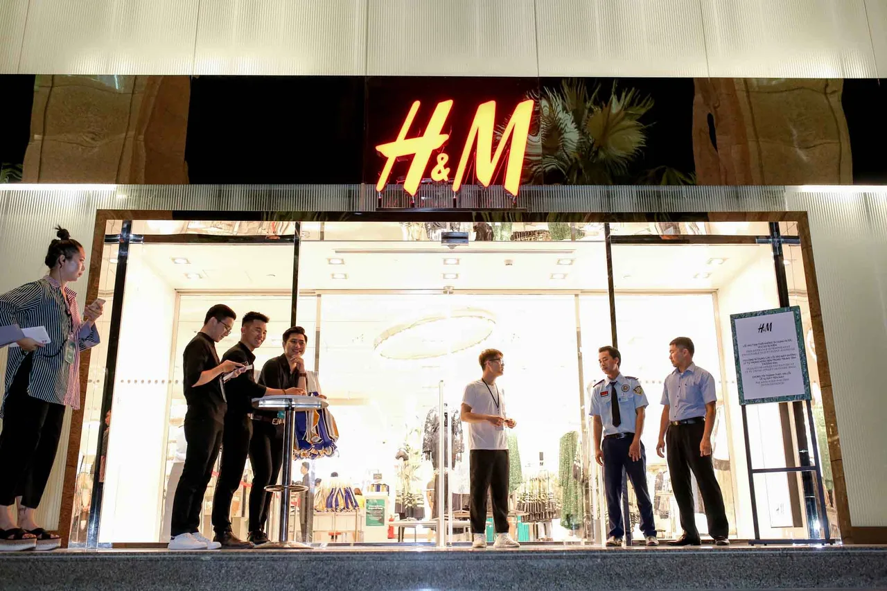 thuong hieu H&M - elle vietnam 21