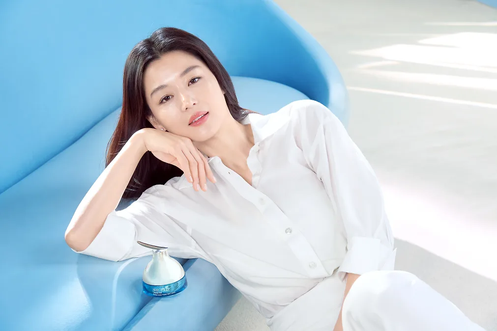 Su:m37-Nữ diễn viên Ji Hyun. Su:m37-Nữ diễn viên Ji Hyun.