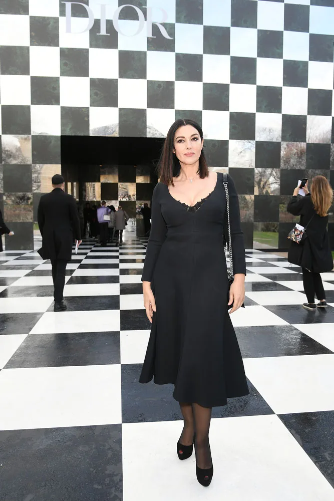 Song Hye Kyo rạng rỡ trên hàng ghế đầu Dior Couture 2018 Song Hye Kyo rạng rỡ trên hàng ghế đầu Dior Couture 2018