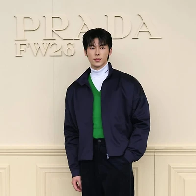 Prada Nam Thu-Đông 2026: Hứa Quang Hán, Karina và dàn sao đổ bộ front-row đầu năm của nhà mốt Ý