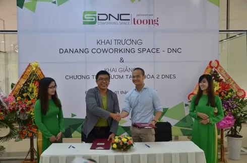 Vườn ươm doanh nghiệp Đà Nẵng và Toong chính thức hợp tác cho ra đời Không gian làm việc chung quy mô lớn nhất tại Đà Nẵng.