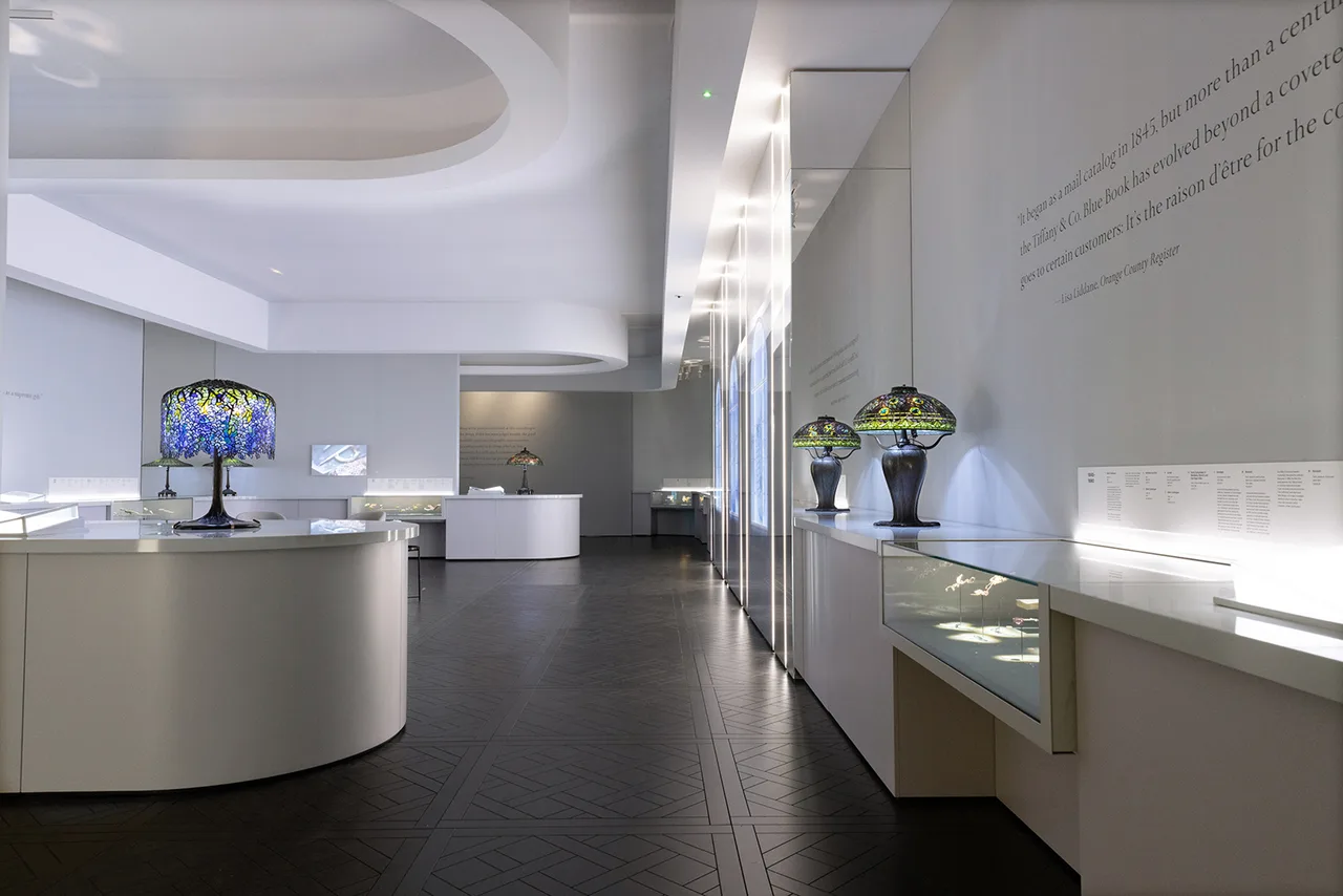 BST trang sức cao cấp Blue Book của Tiffany & Co.