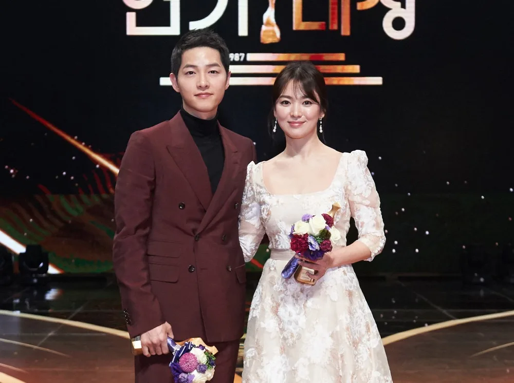 Song Joong Ki từ chối Netflix vì Song Hye Kyo