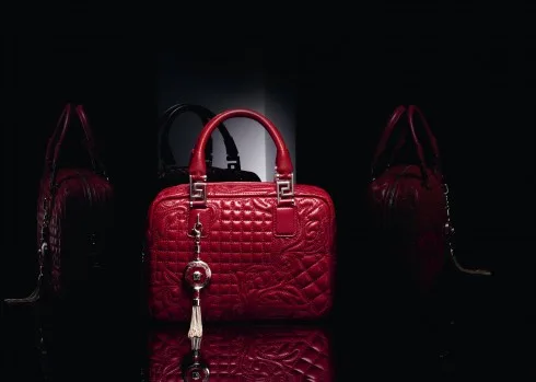 Versace 06. Vanitas - Kora