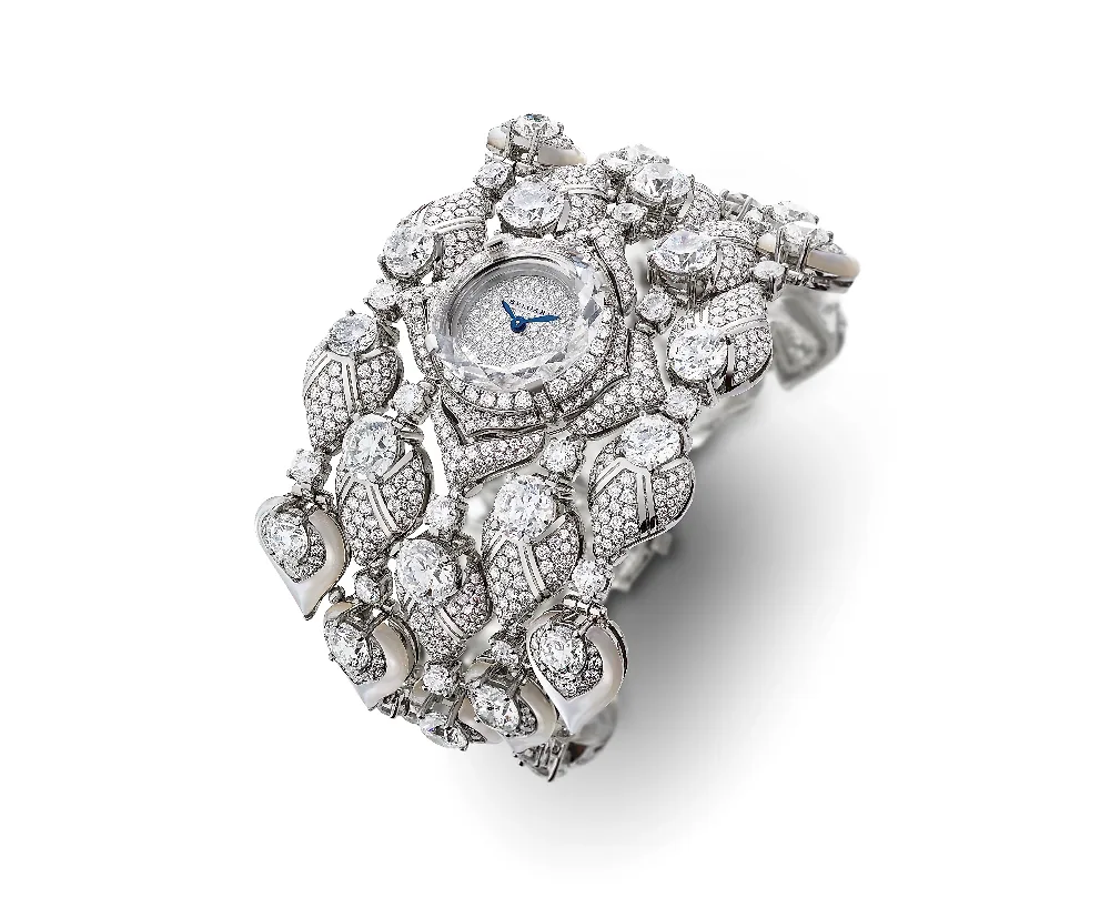 Diamond Swan