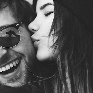6 tuyệt chiêu giúp hâm nóng tình yêu, tưởng khó mà dễ