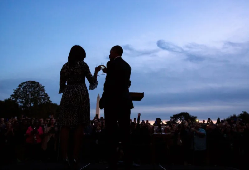 barack obama - elle vietnam 12