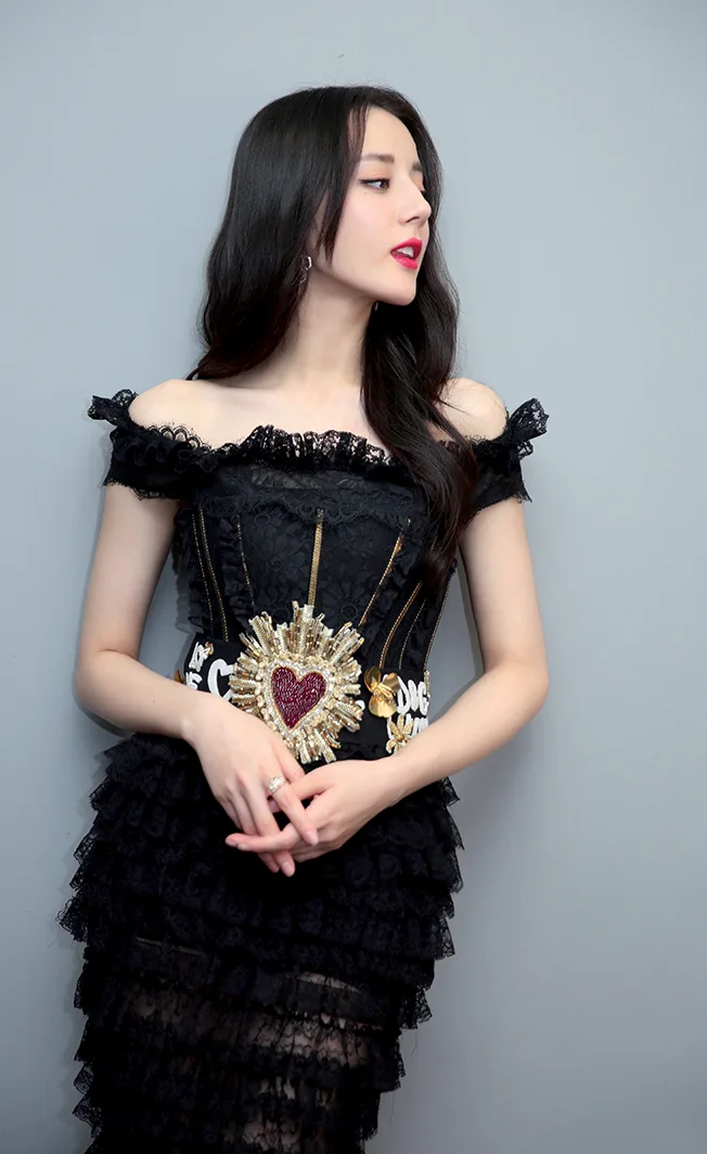 Địch Lệ Nhiệt Ba 1 Địch Lệ Nhiệt Ba 1