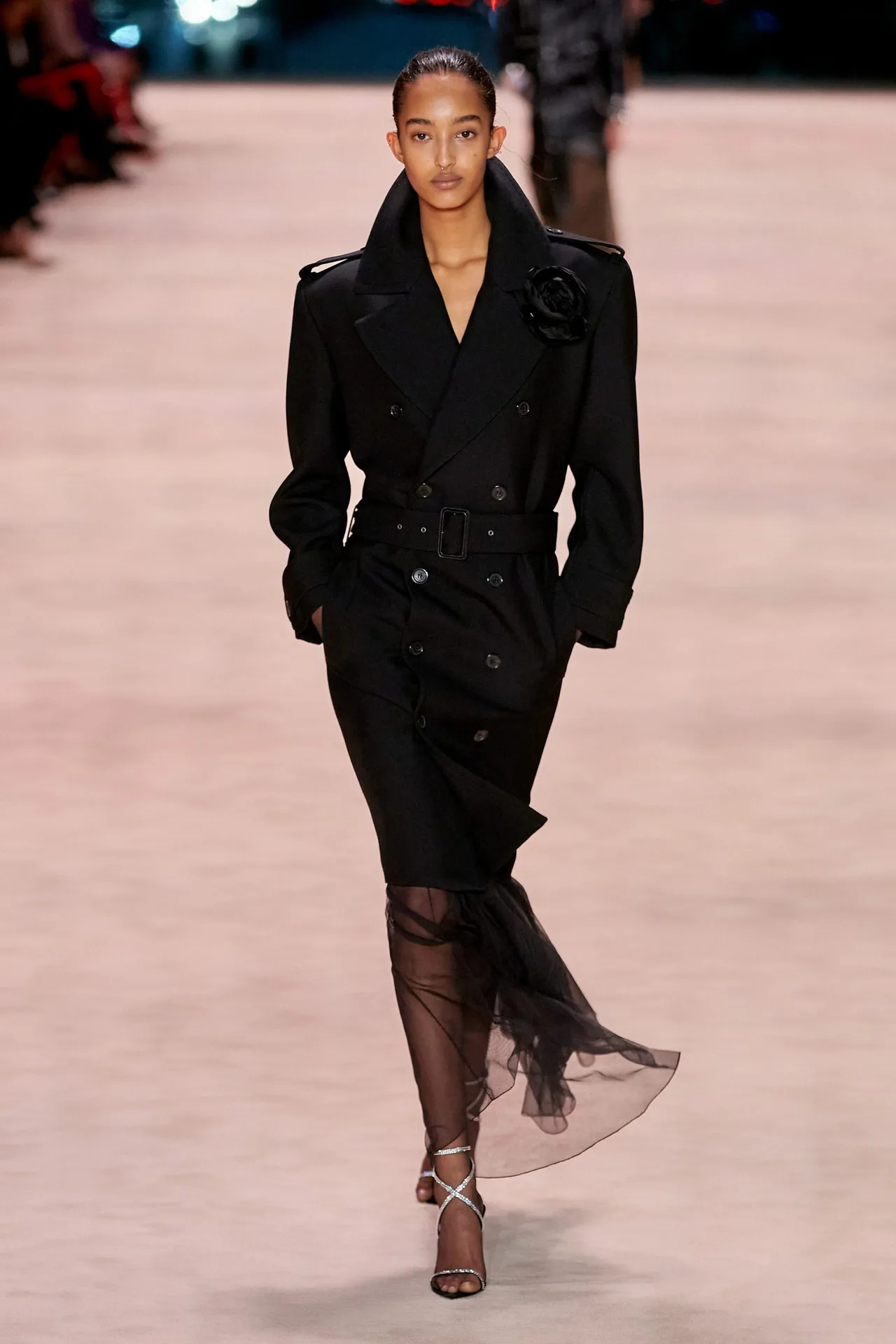 Saint Laurent ready-to-wear mùa Đông 2022 Look 20