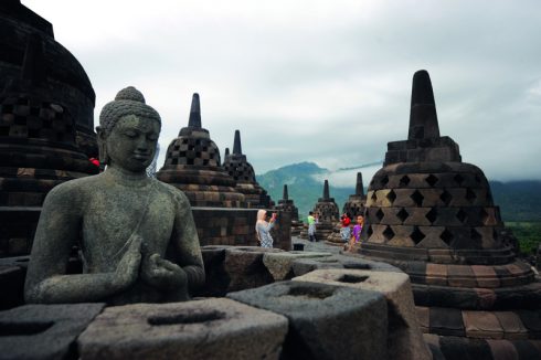 Đền Borobudur Ngọn đồi sen khổng lồ ở Indonesia 9