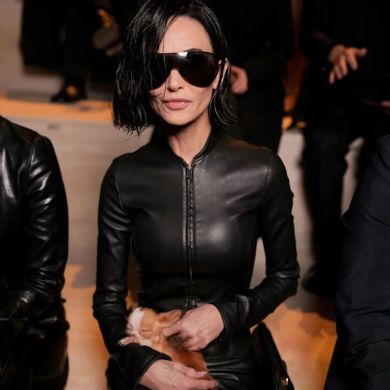 Demi Moore xuất hiện với diện mạo nổi bật tại Milan.