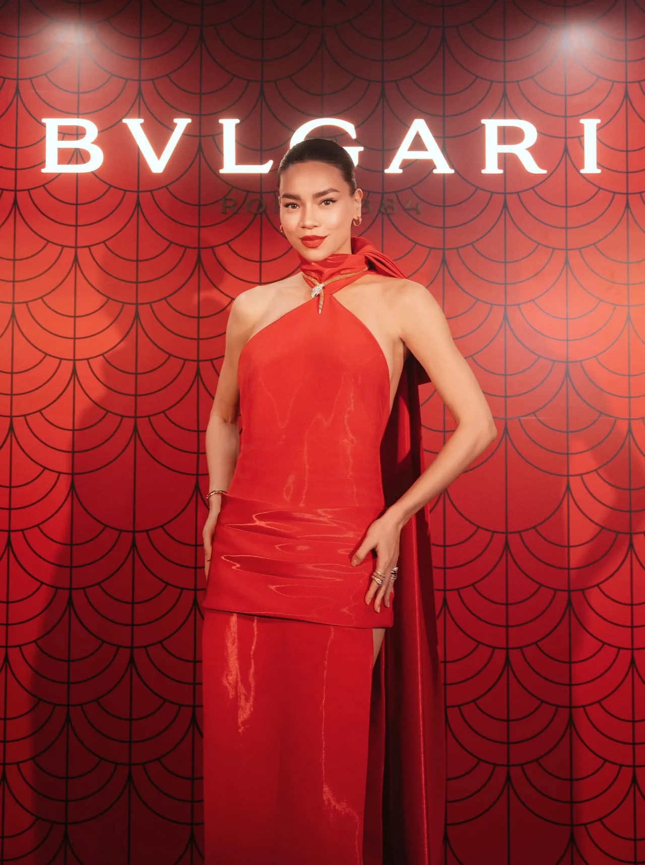 Hồ Ngọc Hà tại buổi tiệc đón năm mới của Bvlgari