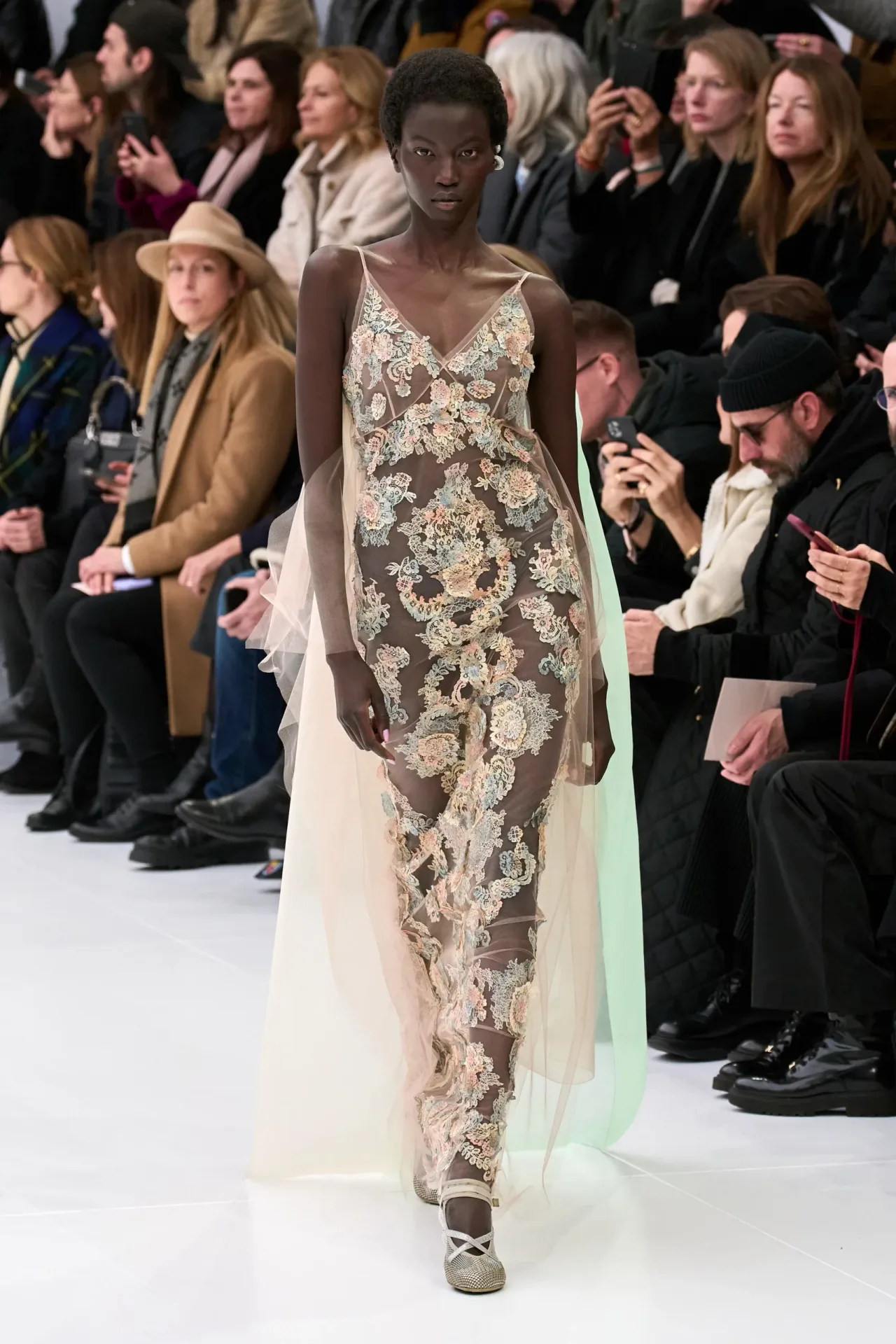 Fendi Haute Couture Xuân Hè 2023 01
