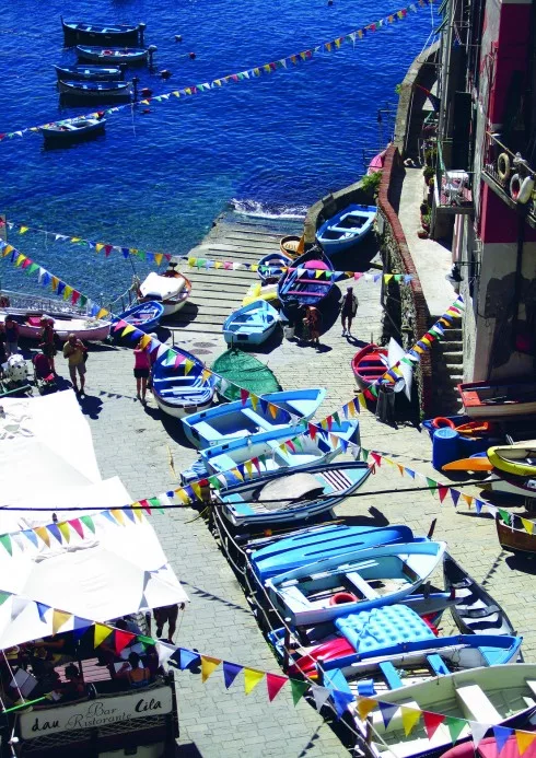 Bãi biển Monterosso. Cinque-Terre