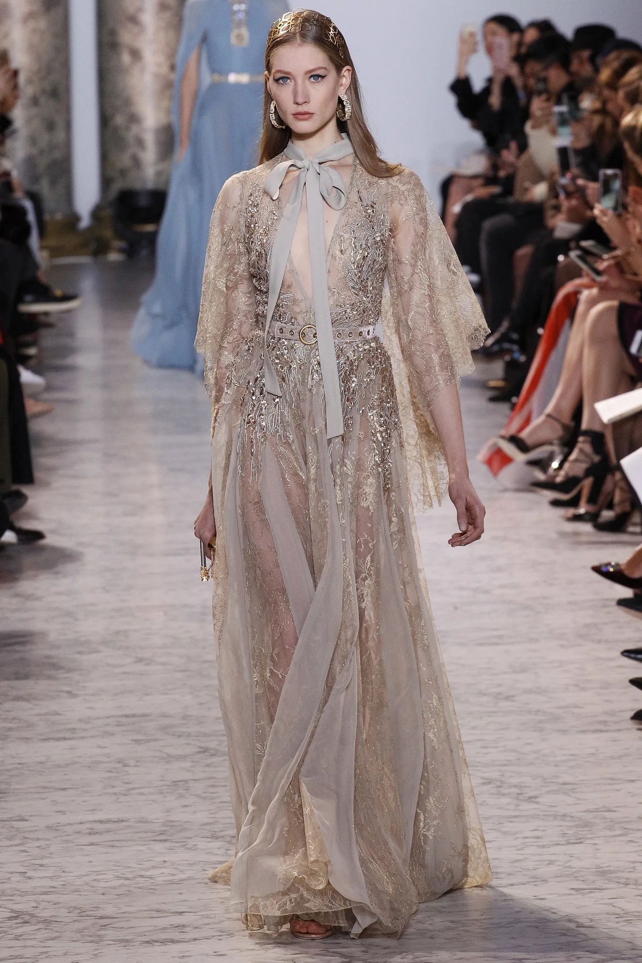 Những BST nổi bật tại tuần lễ Haute Couture Xuân-Hè 2017 - ELLE VN
