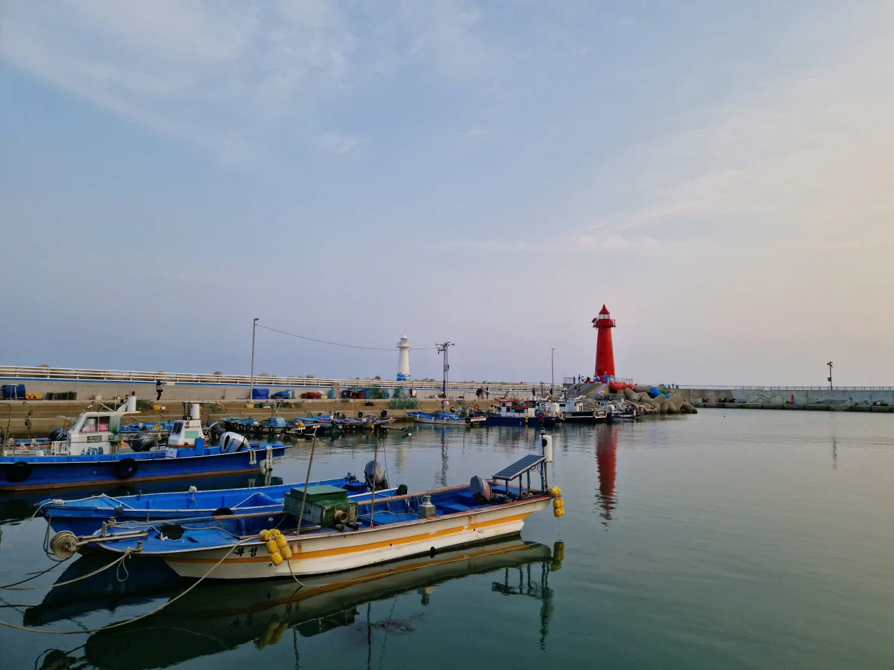 Ngắm làng chài bình dị ở biển - thành phố Busan.