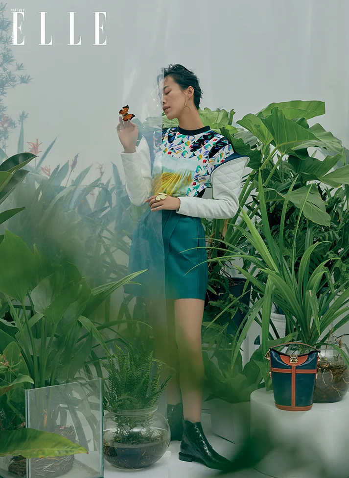 bộ ảnh 2 trang phục cảm hứng phi hành gia louis vuitton
