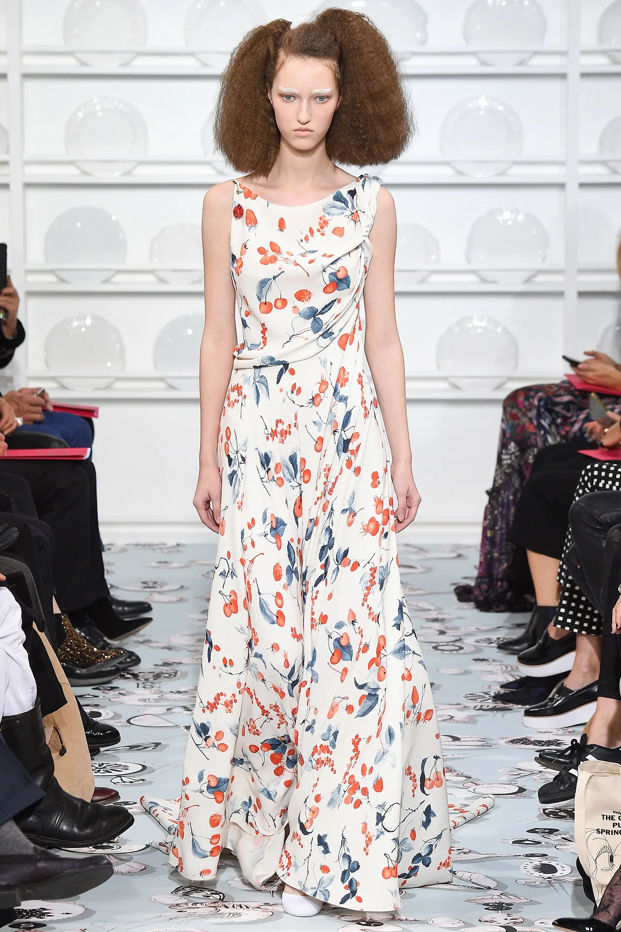 schiaparelli-spring-2016-ellevietnam