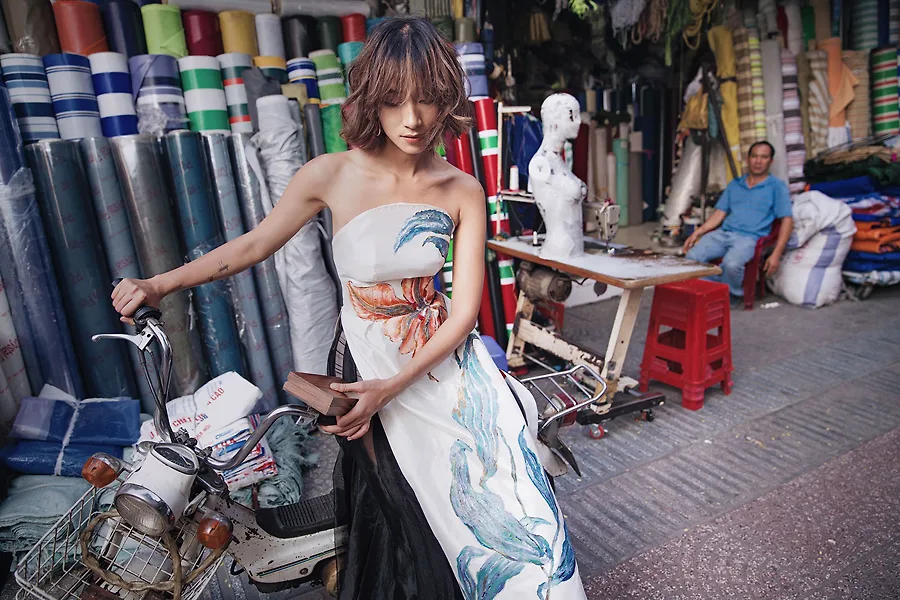 Trang Kieu Tiny Ink - elle vietnam 12