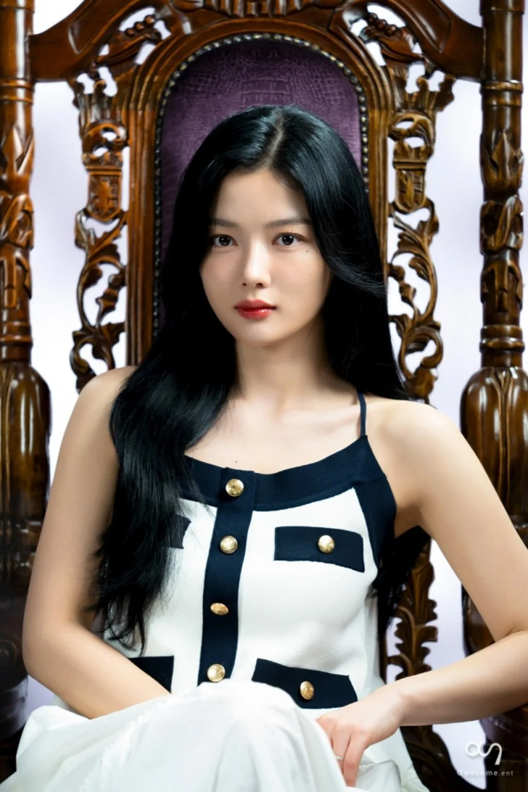 kim yoo jung trong my demon