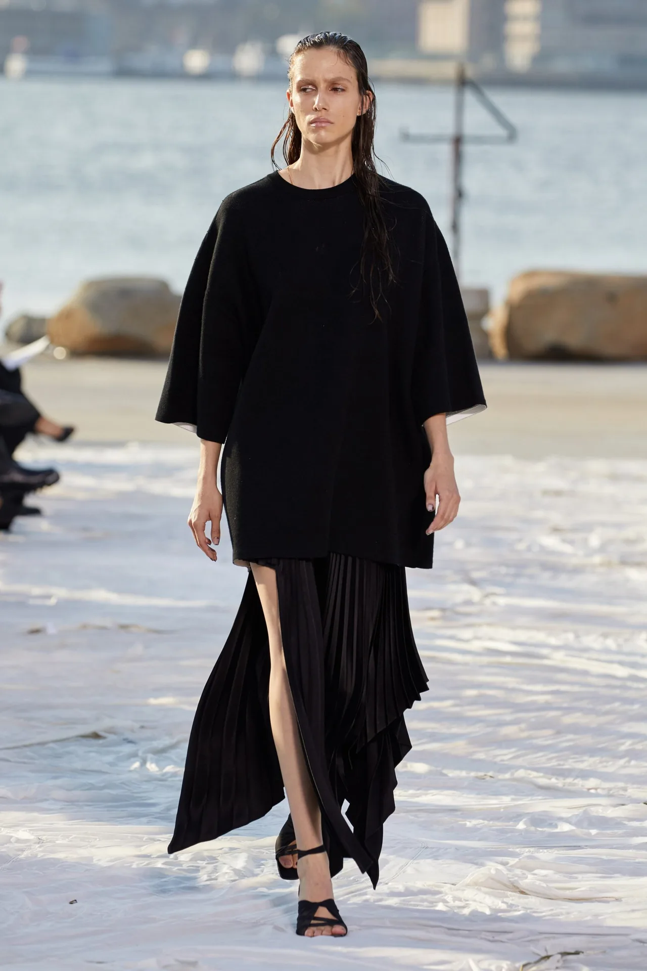 Look 39 ss22