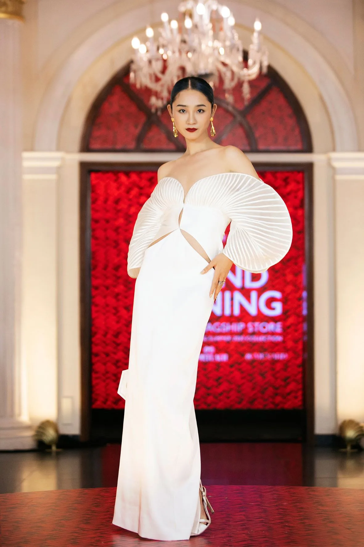 CT Xuân Hè 2022 look 39