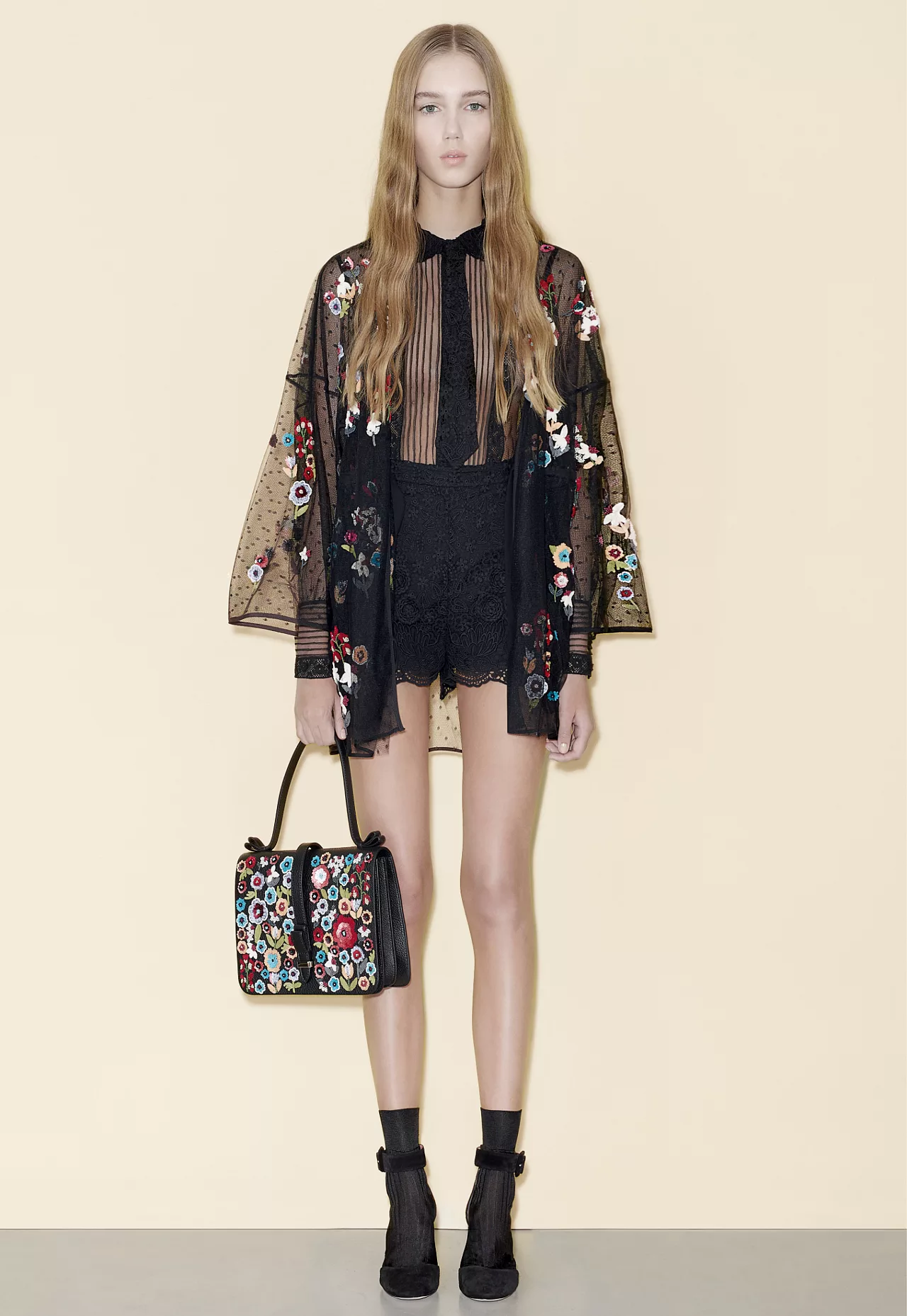 bo-suu-tap-thoi-trang-red-valentino-pre-fall-2016 48