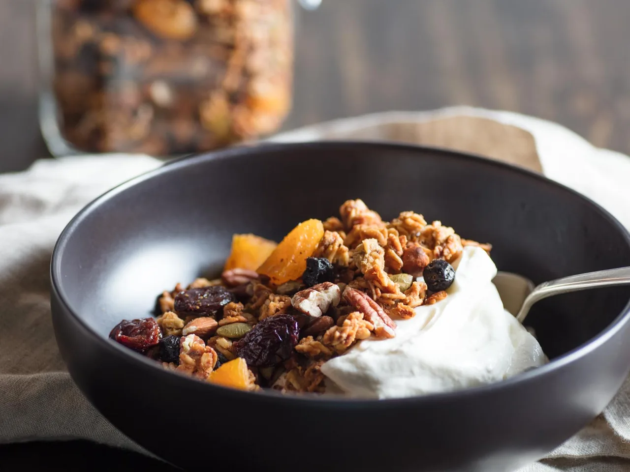 Thực phẩm dinh dưỡng Granola