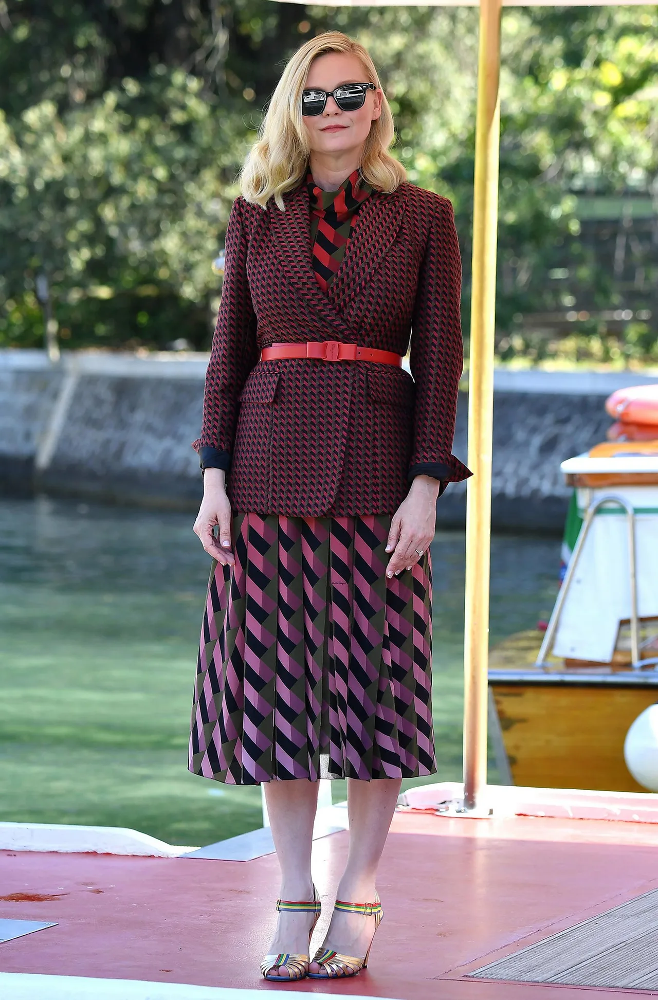 Kirsten Dunst thời trang Venice