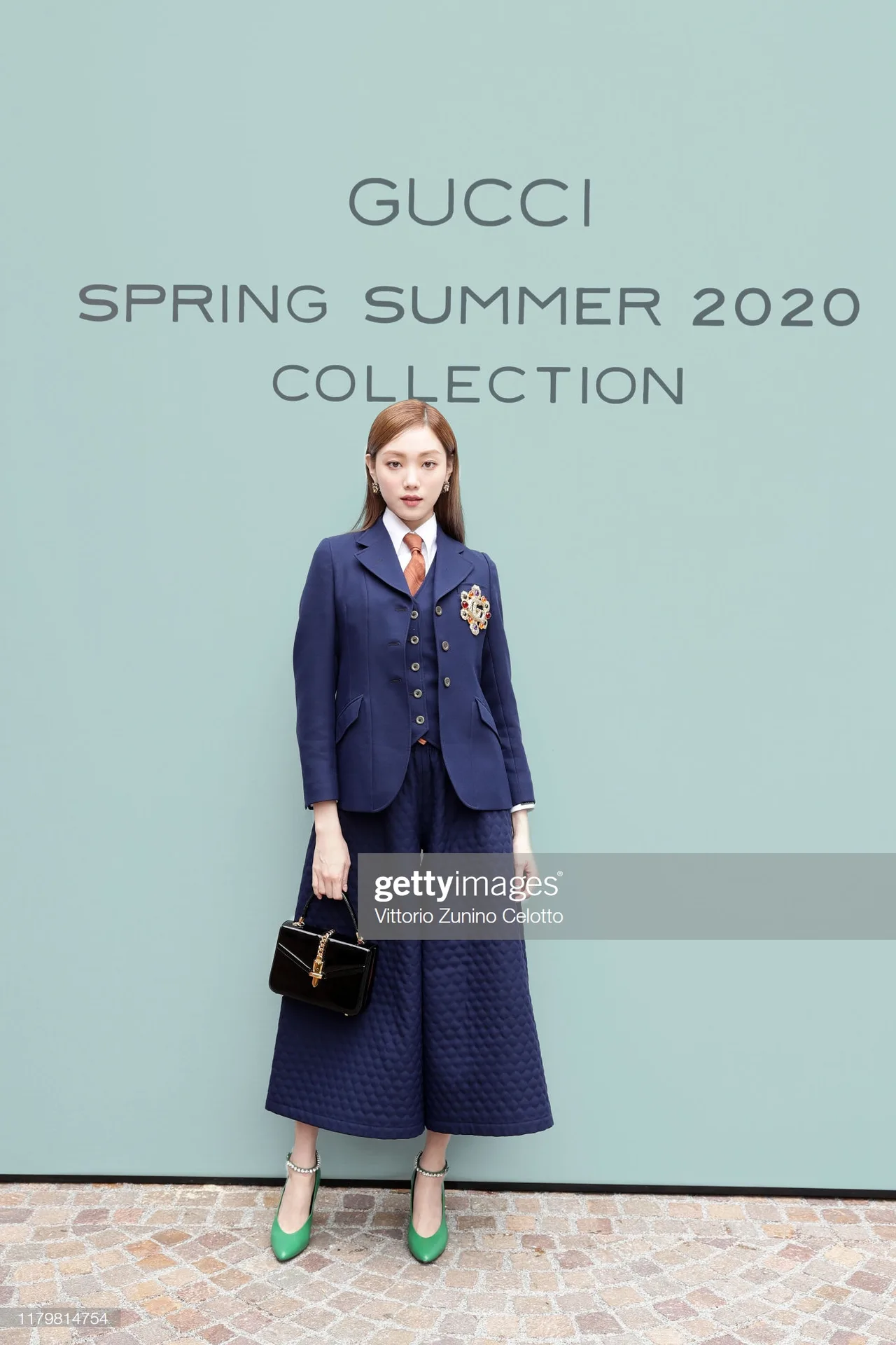 Lee Sung-Kyung xuất hiện với phong cách Preppy tại buổi diễn Xuân-Hè 2020 của Gucci tại Milan Fashion Week