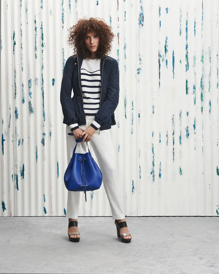 armani exchange - elle vietnam 13