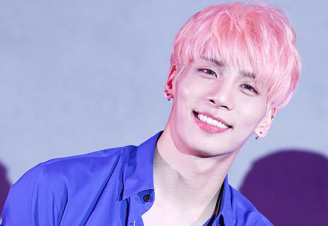 TaeYang thông báo về việc kết hôn, ca sĩ JongHyun đột ngột qua đời TaeYang thông báo về việc kết hôn, ca sĩ JongHyun đột ngột qua đời
