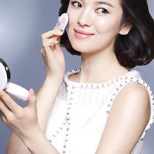 5 loai phan cushion tao lop nen hoan hao elle vn 02