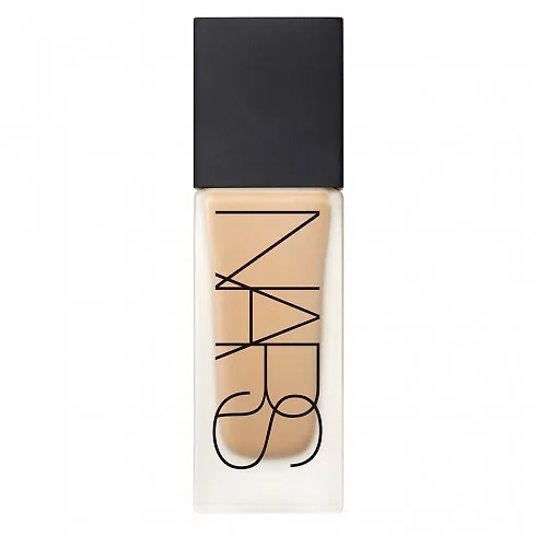 kem nền Nars All Day Luminous Weightless Foundation