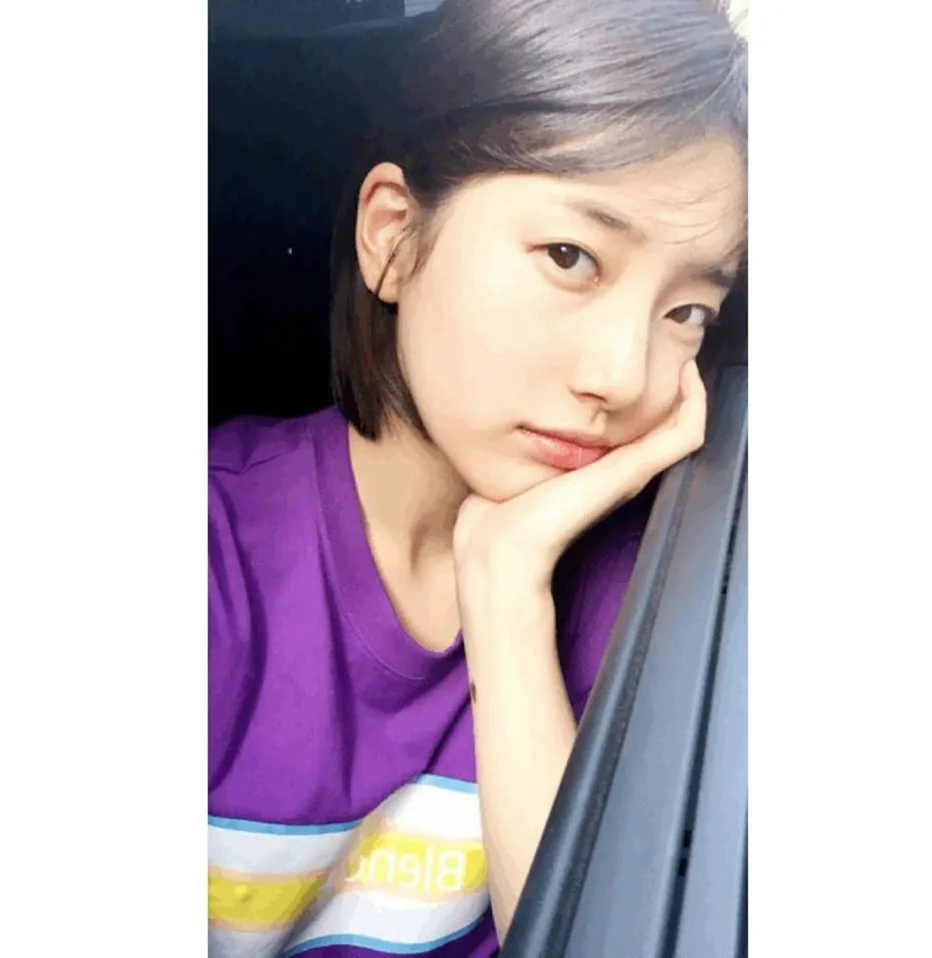 Suzy bật mí bí quyết dưỡng da "424" đánh bay mụn của mình Suzy bật mí bí quyết dưỡng da "424" đánh bay mụn của mình