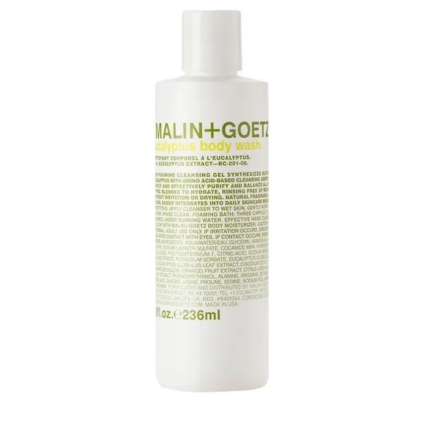 Các loại bông thấm, lotion và sữa tắm có chứa axit glycolic và axit salicylic được xem là cứu cánh cho những ai thường bị mụn trên cơ thể, đặc biệt là ở lưng