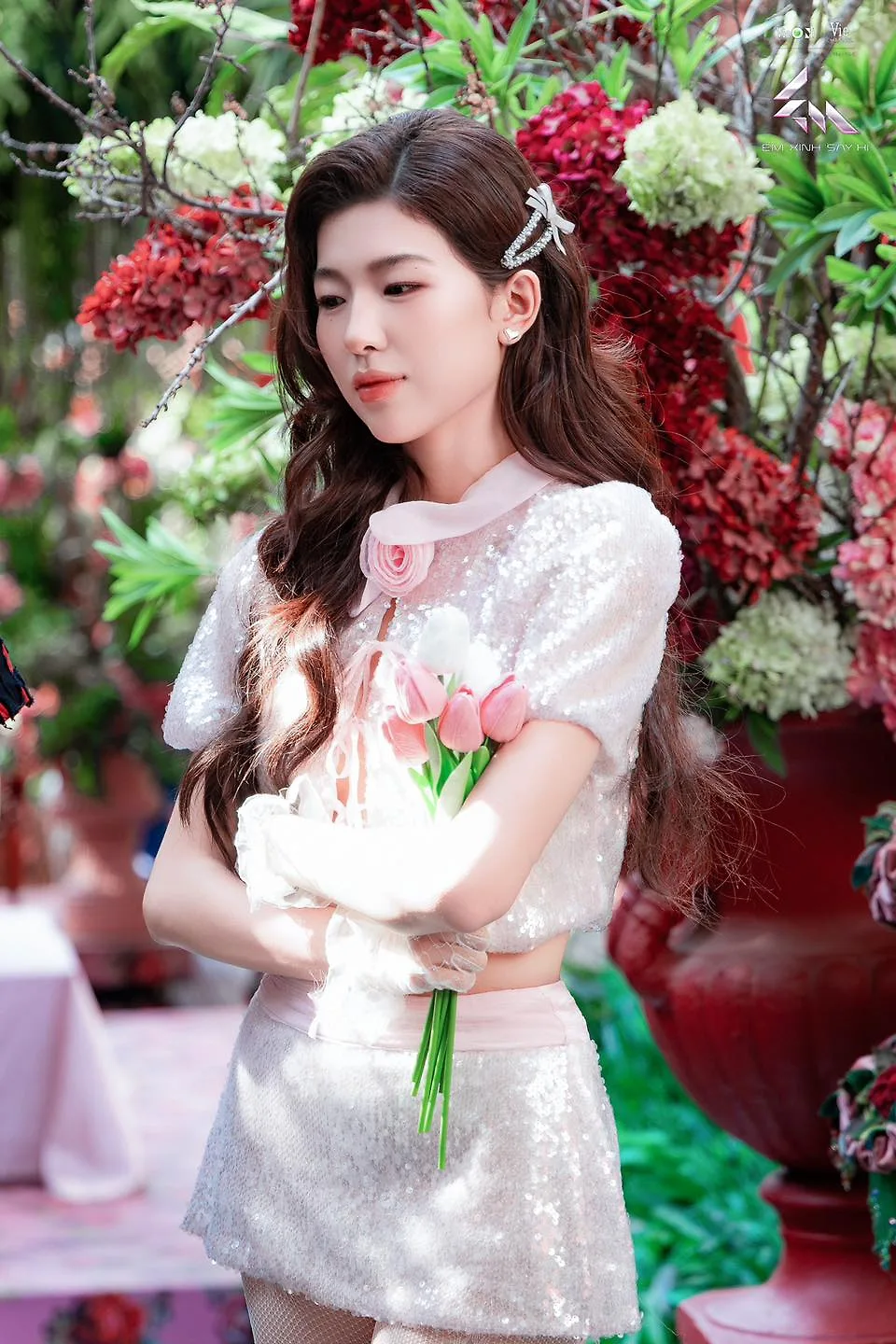 bộ cánh hai mảnh hồng phớt từ Letitia Studio