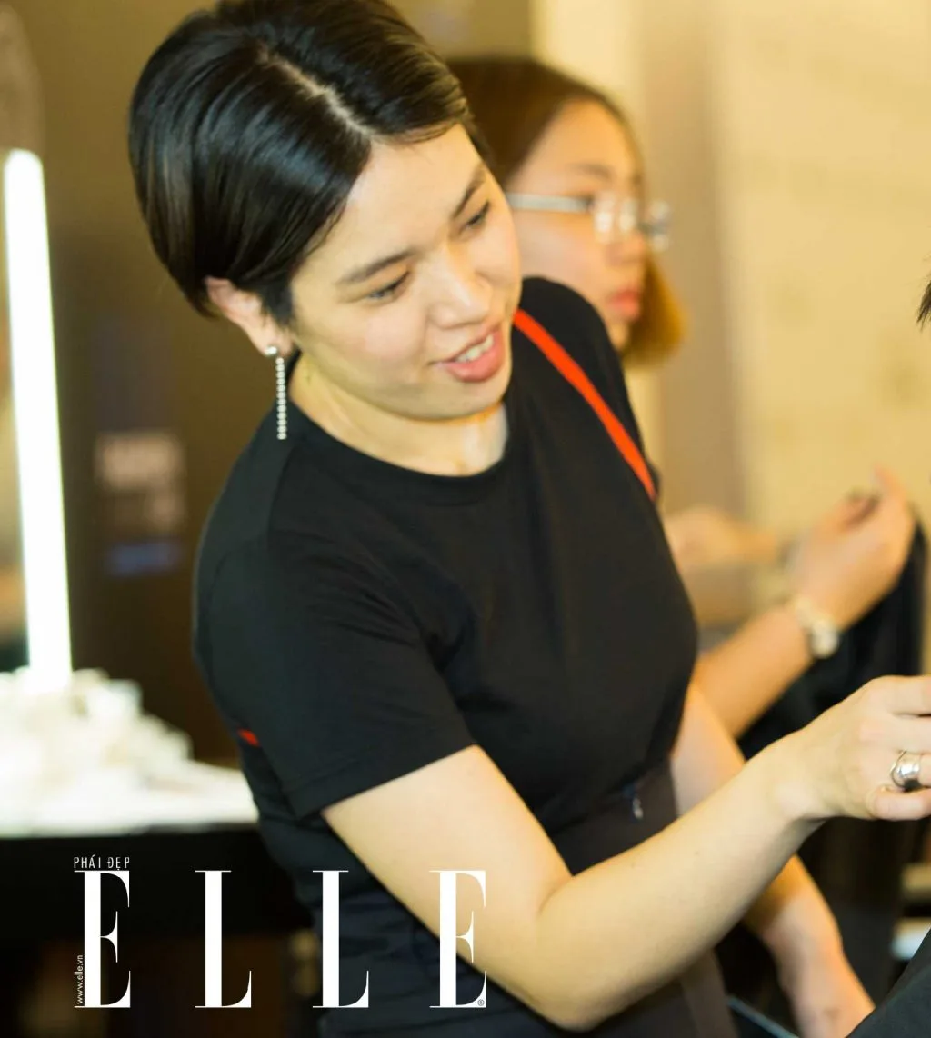 elle fashion journey 2018 hậu trường trang điểm shiseido tomomi 2 elle fashion journey 2018 hậu trường trang điểm shiseido tomomi 2