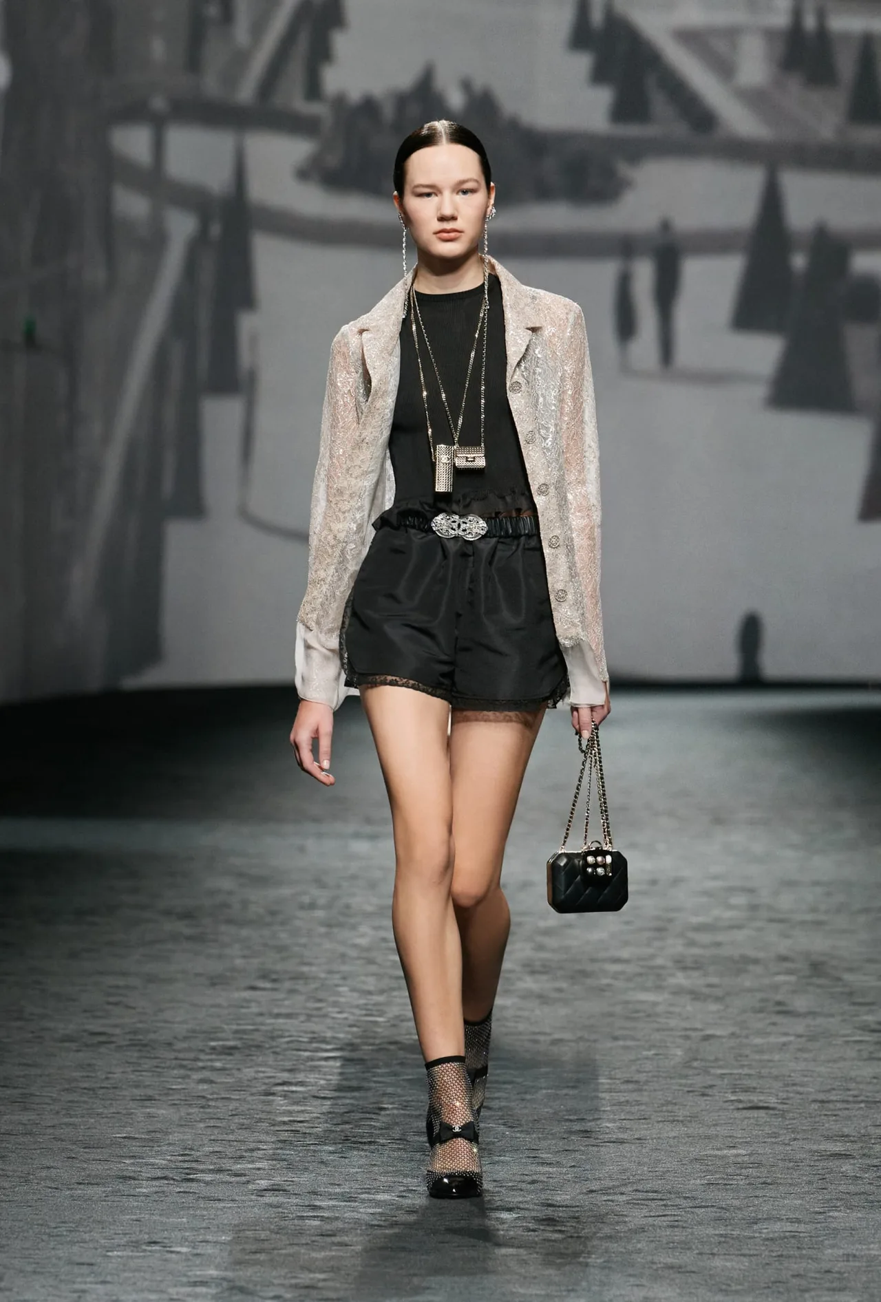 CHANEL Xuân Hè 2023 Ready to Wear look 52