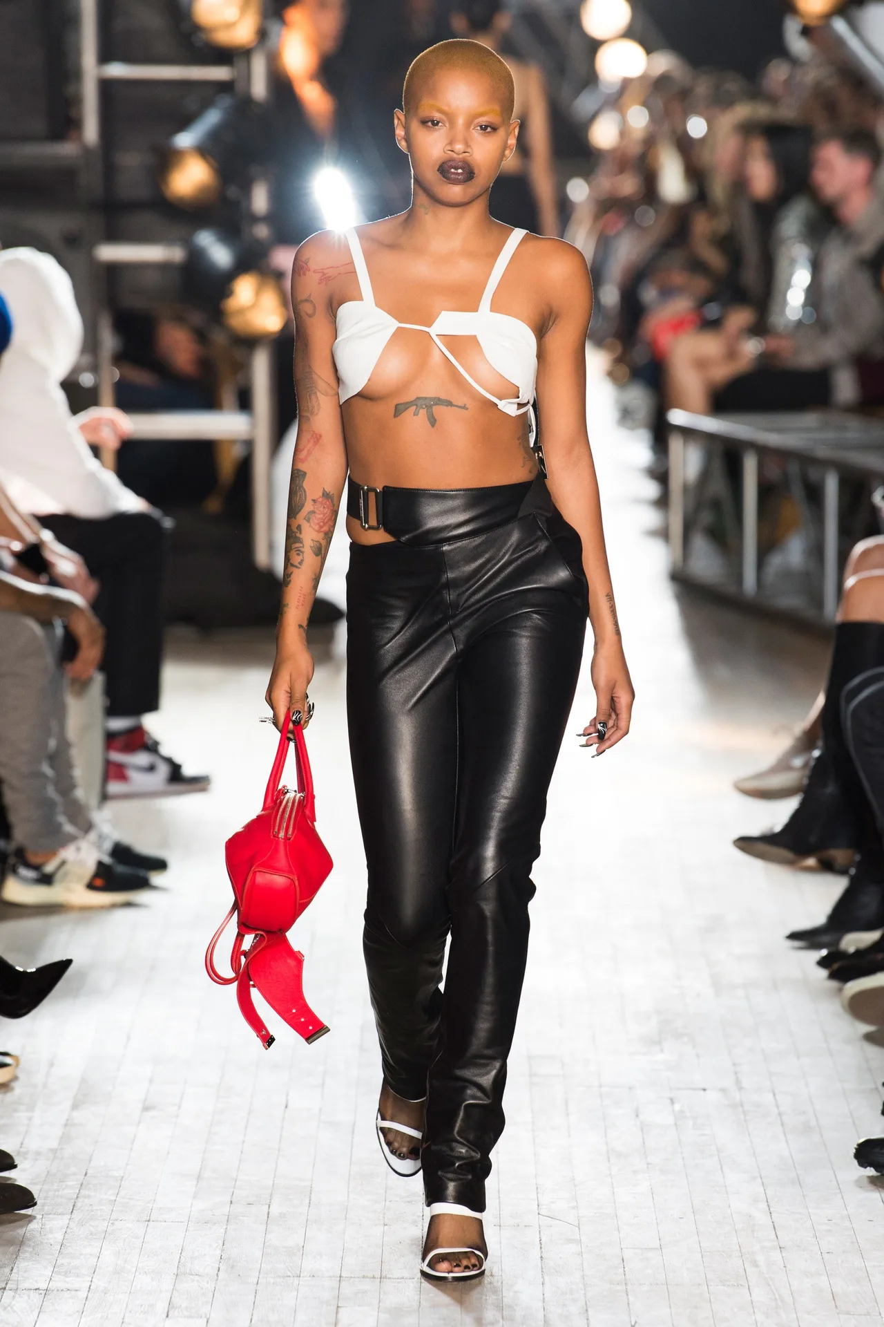 5 BST nổi bật trong ngày trình diễn thứ năm của NYFW Spring 2018