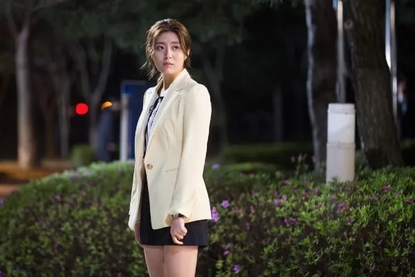 Thời trang trong phim: Đối Tác Đáng Ngờ (Suspicious Partner) Thời trang trong phim: Đối Tác Đáng Ngờ (Suspicious Partner)