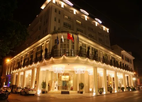 Khách sạn "Nhà hát" lung linh đón mùa Lễ hội.