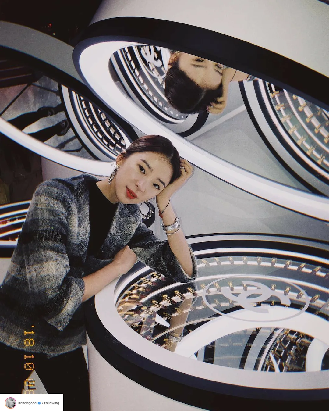 Bí quyết tạo dáng chuyên nghiệp từ nữ hoàng street style xứ Hàn Irene Kim 11