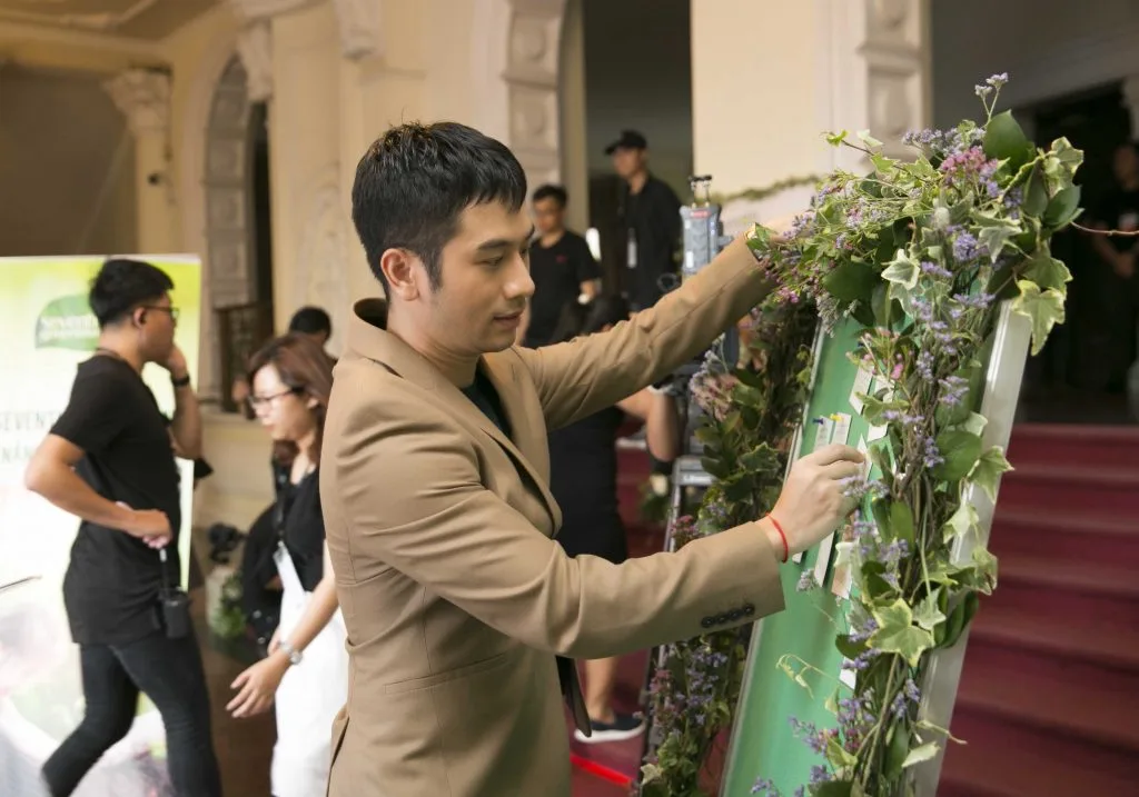 dino trong workshop