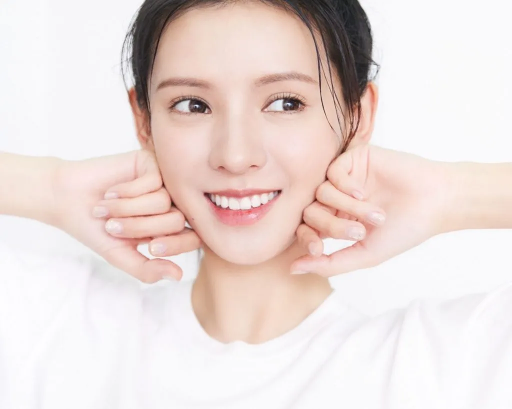 Mẹo xử lý hiệu quả các món đồ trang điểm cũ. Mẹo xử lý hiệu quả các món đồ trang điểm cũ.
