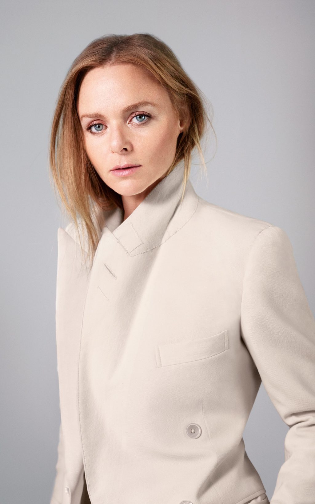 NTK Stella McCartney váy cưới của Meghan Markle_Elle_Vietnam6