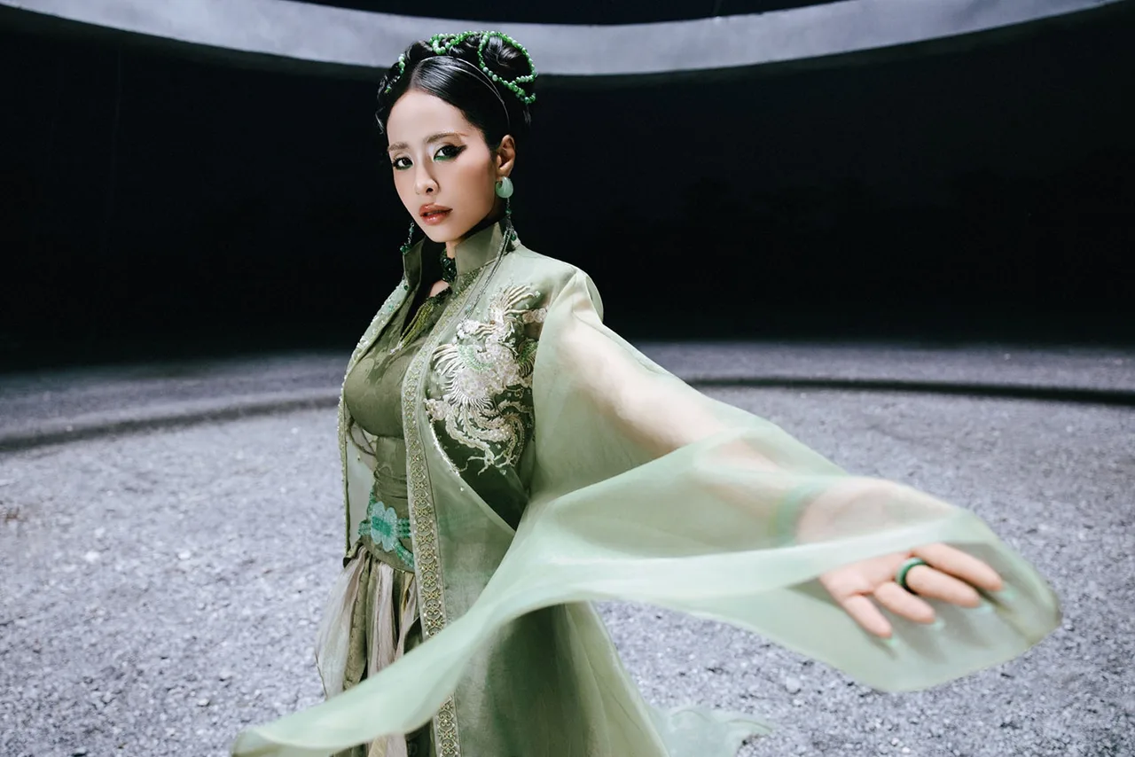 “Lá ngọc cành vàng” và ẩn ý của ca nương Kiều Anh